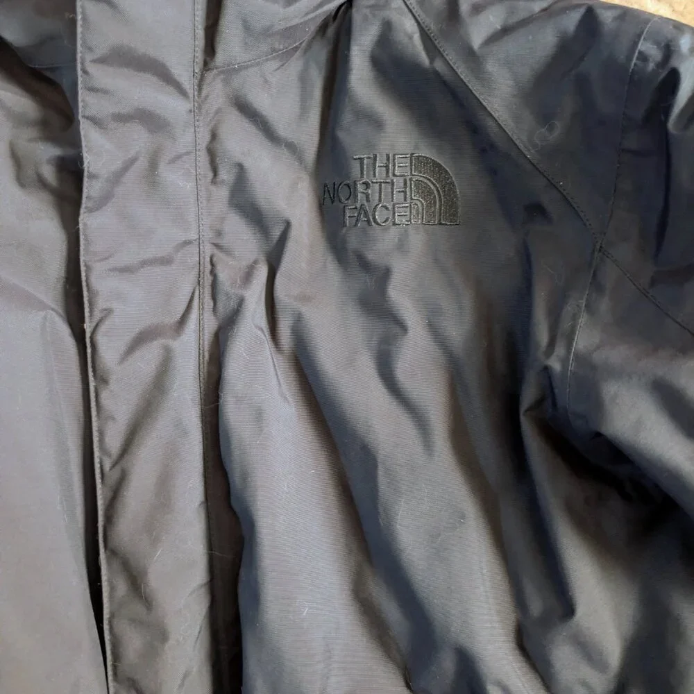 EUC‎ Mens North Face parka coat.. XXL